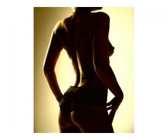 Divine divina, votre masseuse tantrique pro